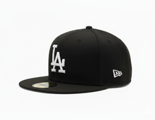 Load image into Gallery viewer, New Era Los Angeles Dodgers Team Side Patch 59FIFTY Black/