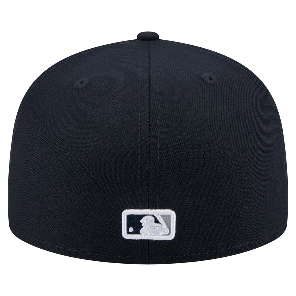 New Era Navy New York Yankees Yarn Stitch