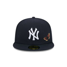 Load image into Gallery viewer, New York Yankees Felt