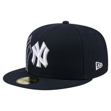Load image into Gallery viewer, New Era Navy New York Yankees Yarn Stitch